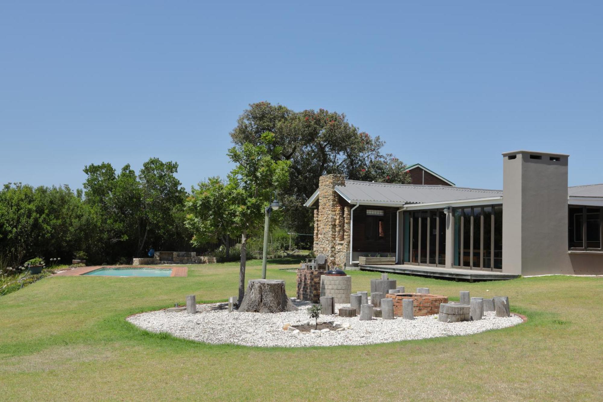 Gemstone Farm Bed & Breakfast Plettenberg Bay Exterior photo